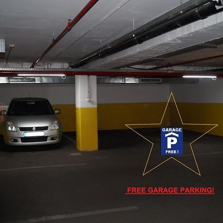 Apartment Sinko - Free Garage Parking, Central, 2 Bedrooms 4 Single Beds, Flexi Check-Out Budapest Exteriör bild
